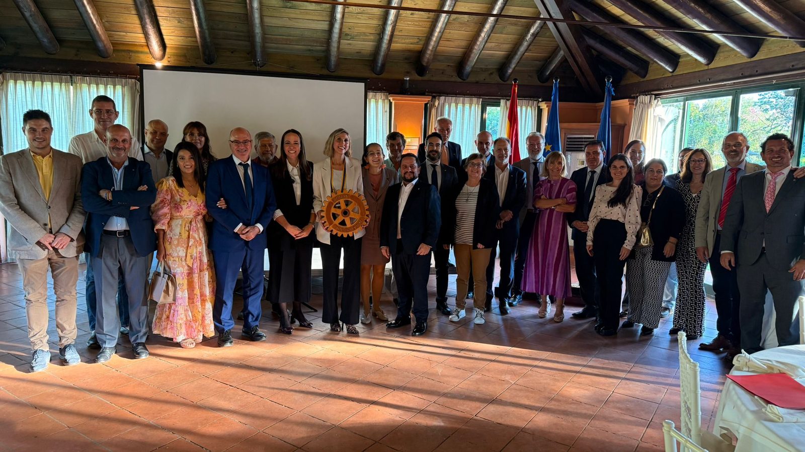 Ana Garrido, primera presidente de un Rotary Club Sevillano